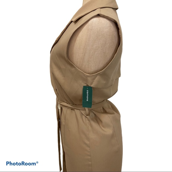 ‼️SOLD‼️BNWT buttoned trench dress - Picture 3 of 6